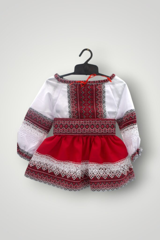 COSTUMAS TRADITIONAL FETITE