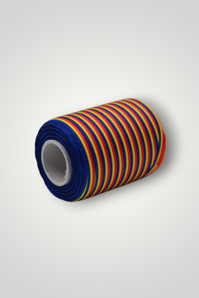 SNUR TRICOLOR