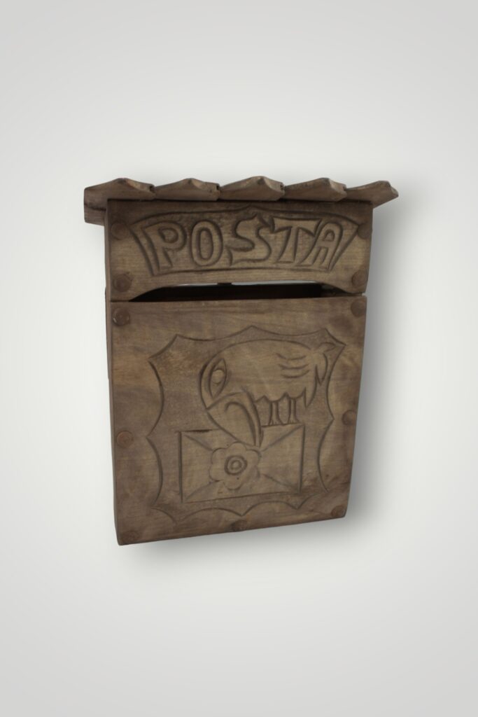 CUTIE POSTAL LEMN