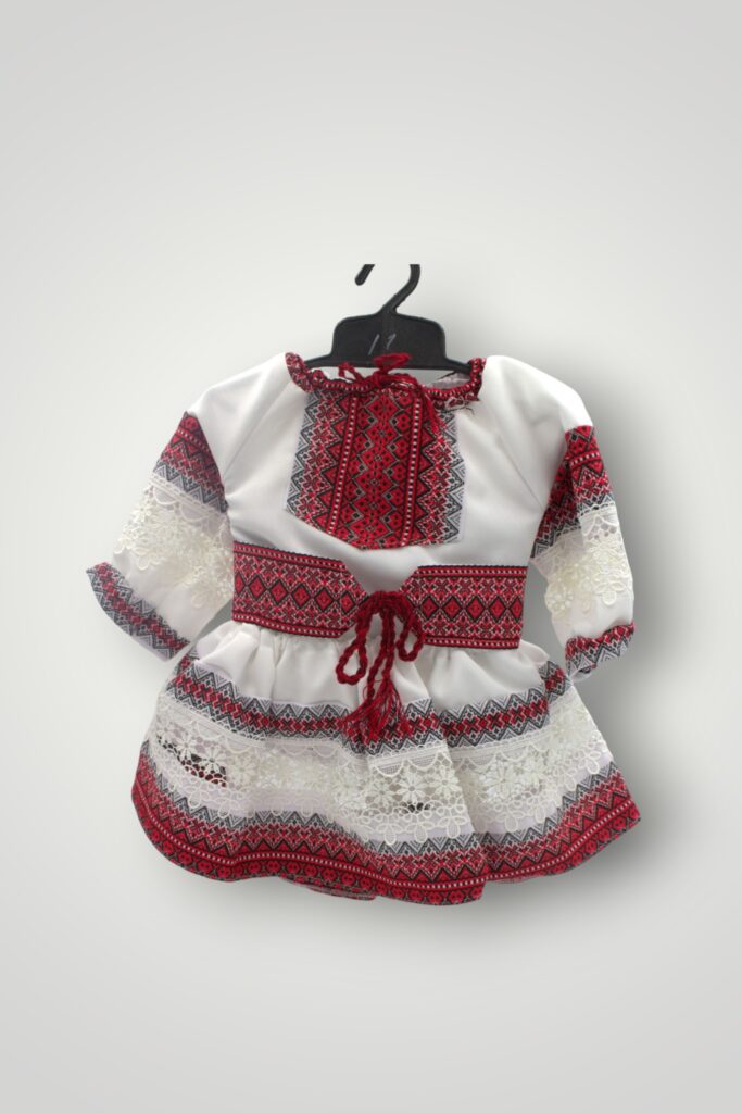 COSTUMAS TRADITIONAL FETITE