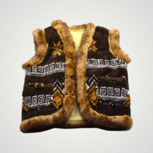 VESTĂ