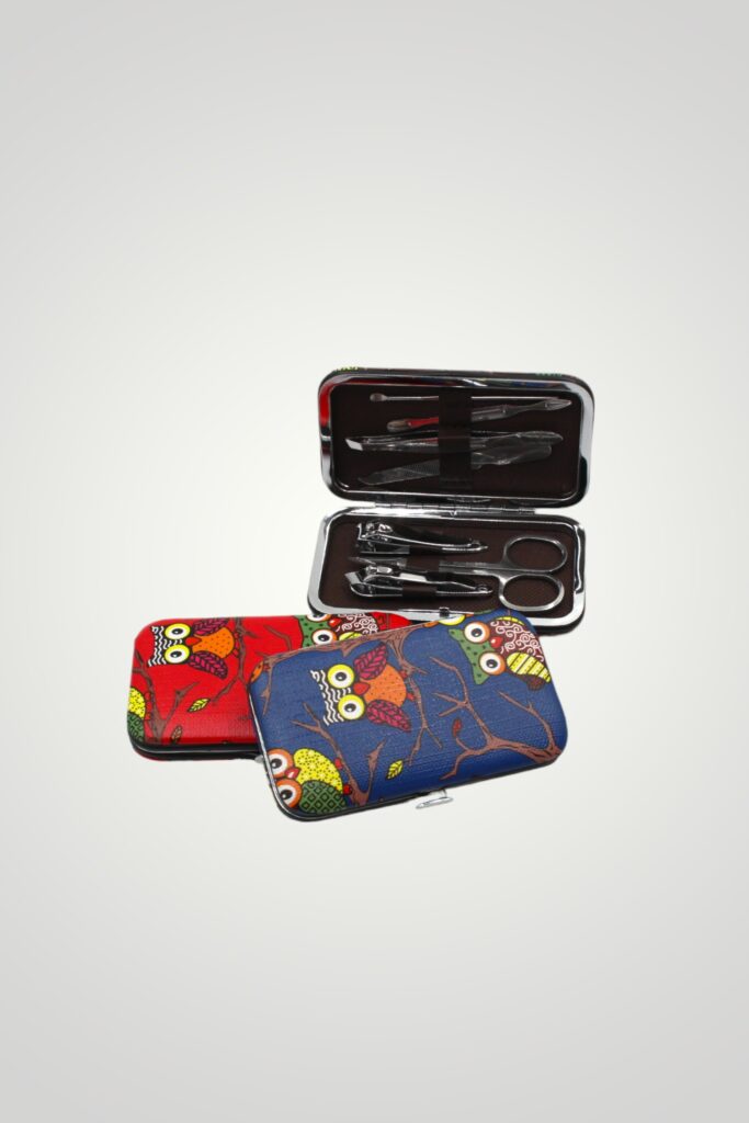 SET MANICHIURĂ - BUFNIȚĂ