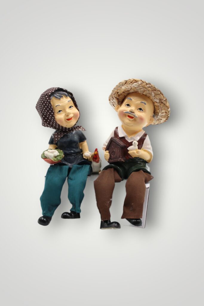 ORNAMENTE CU PICIOARE ATÂRNATE