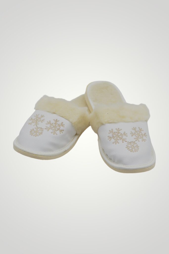 SET PAPUCI CU BLANA