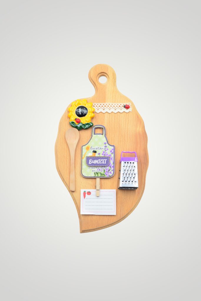 SET TOCATOR LEMN CU DEDICATIE - BUNICA