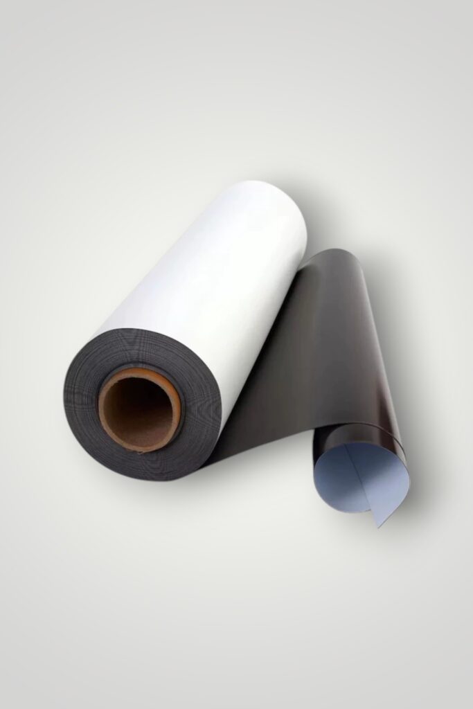 FOLIE MAGNETICA CU ADEZIV - 0,5X600 MM