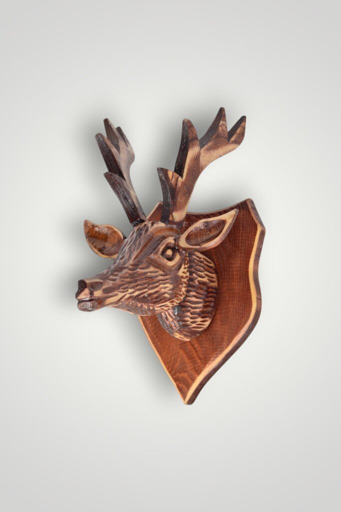 ORNAMENT LEMN - CERB SCULPTAT