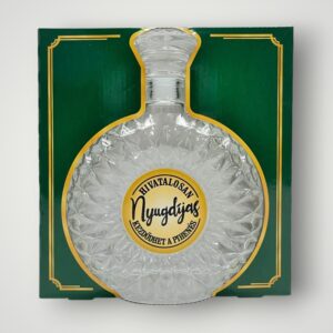PLOSCA STICLA IN CUTIE - HIVATALOSAN NYUGDIJAS