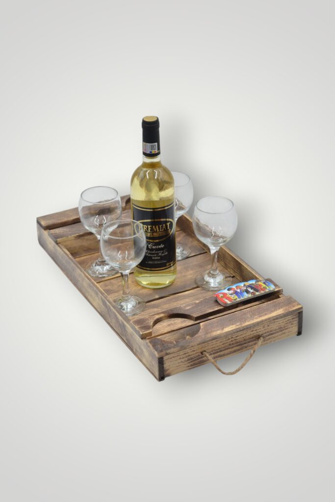 TAVA LEMN CU VIN + 4 PAHARE + MAGNET ROMANIA