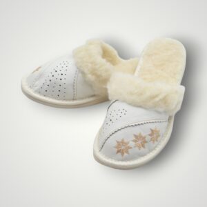 SET PAPUCI CU BLANA