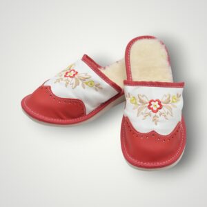 SET PAPUCI CU BLANA