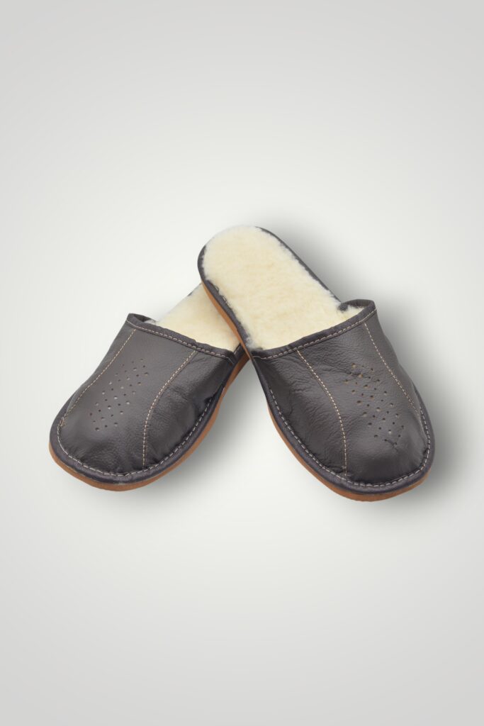 SET PAPUCI CU BLANA