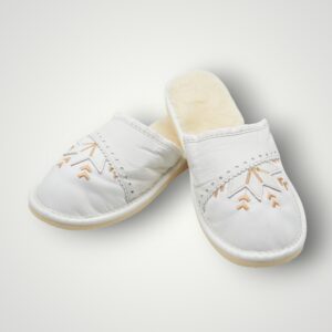 SET PAPUCI CU BLANA