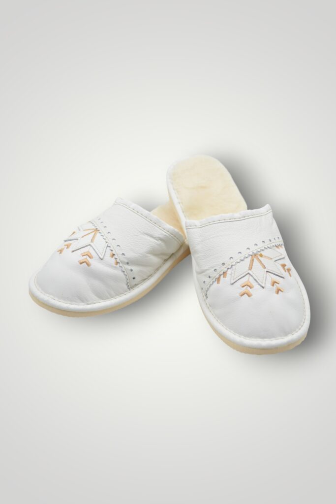 SET PAPUCI CU BLANA