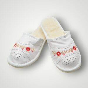 SET PAPUCI CU BLANA