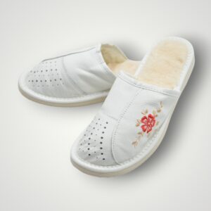 SET PAPUCI CU BLANA