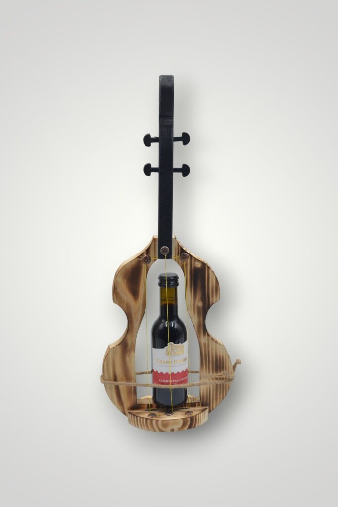 VIOARA CU VIN MIC