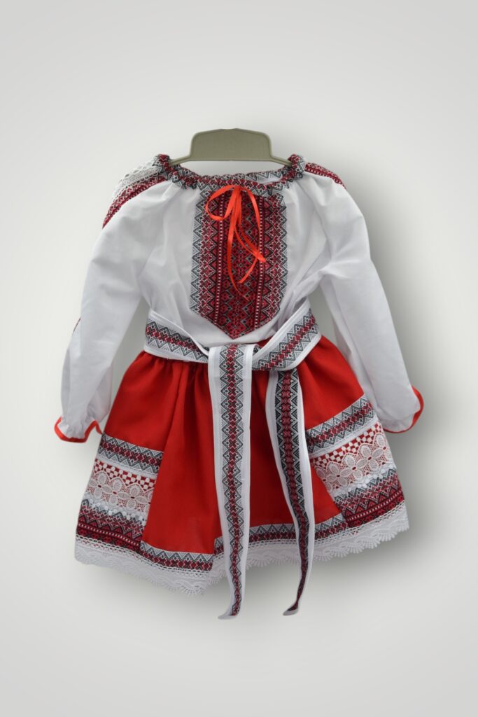 COSTUMAS TRADITIONAL FETITE